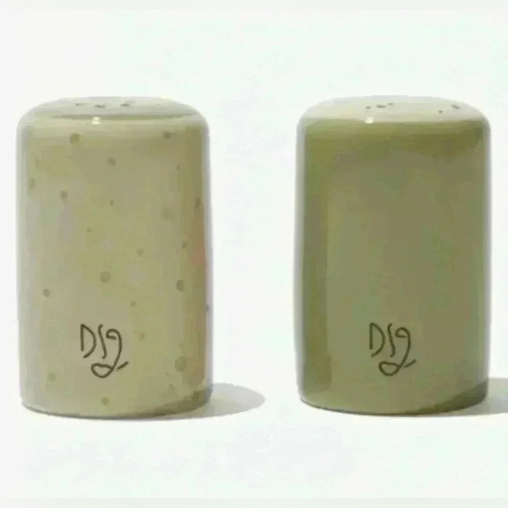 Darling Spring Salt and Pepper Shaker Set New Decor Kitchen Accessory